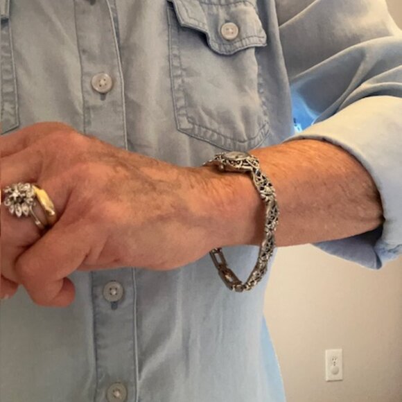 VINTAGE | Silver-tone Bracelet Watch Black Stones Filigree Band-NEW Battery - Picture 11 of 11